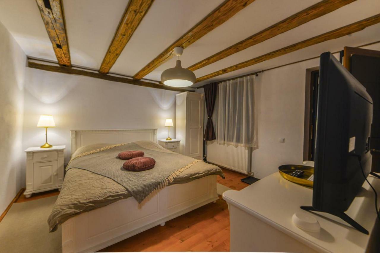 Flori Haus Saschiz Hotel Eksteriør billede